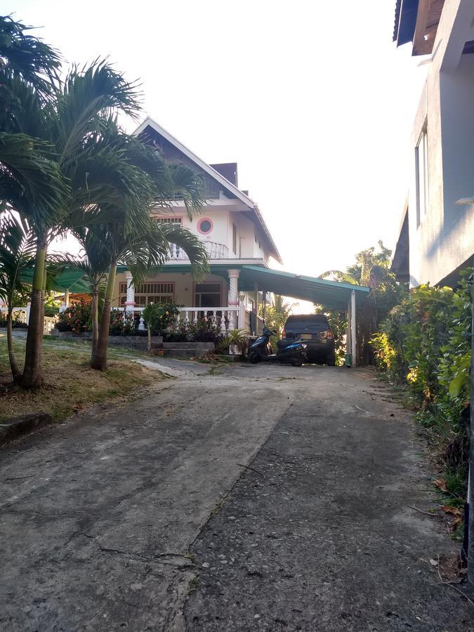 Marysol Lodging Hostel & Camping San Andrés Exteriör bild
